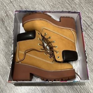 Jeffrey Campbell Bulldoze Platform Work Boots Size 9